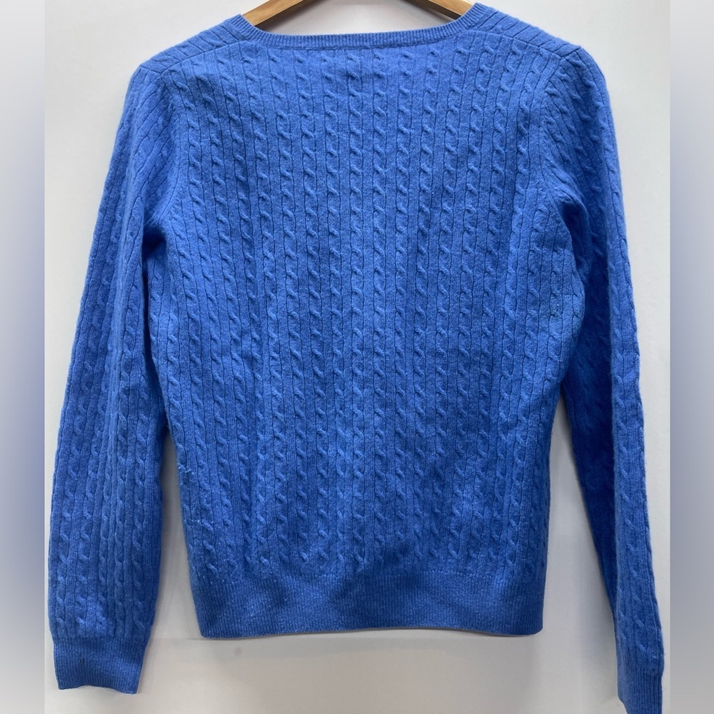 Peck & Peck Royal Blue V-Neck Cable Knit Cashmere Sweater - Picture 2 of 4